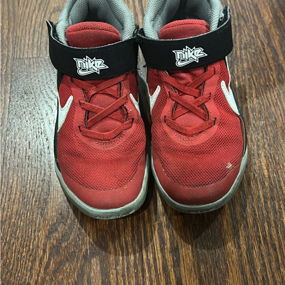 Nike Kids Red and Black Sneakers
